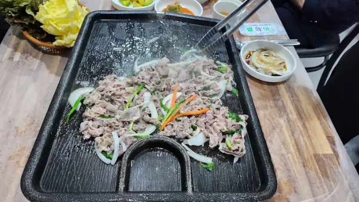 지글지글 익어가는 오리 불고기