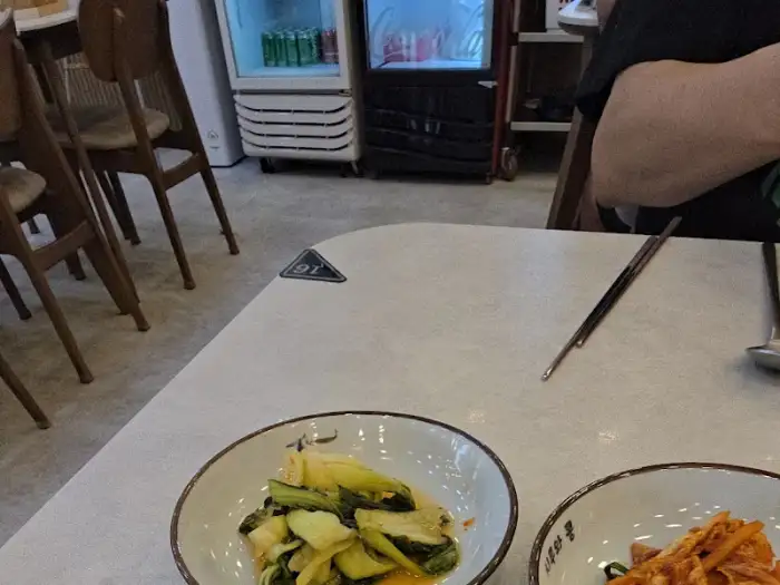 시루와콩 식당 내부 모습