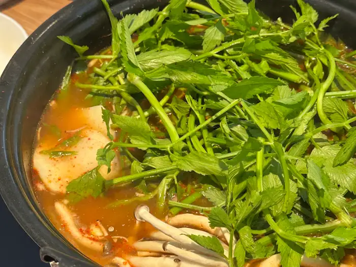 등촌샤브칼국수 기장일광점 얼큰한 샤브샤브 육수