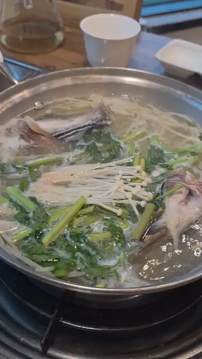 다양한 복어 요리가 준비된 복어나라 코스 메뉴