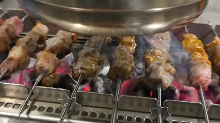 익어가는 양꼬치들